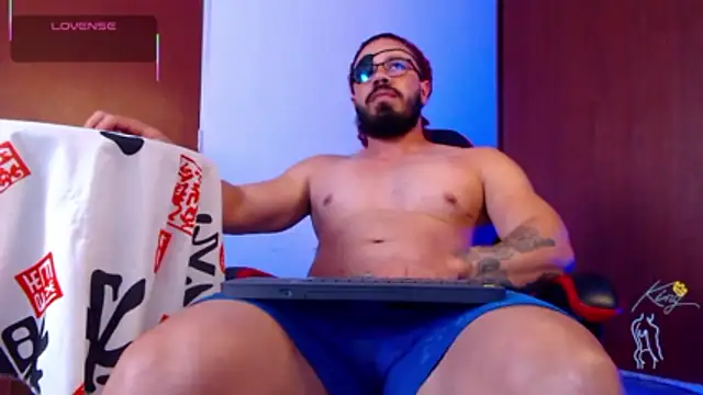 Snapshot of pirata_fitness chatting on July 9, 2026, 2:27 pm pirata fitness online show from July 9, 2026, 2:27 pm
