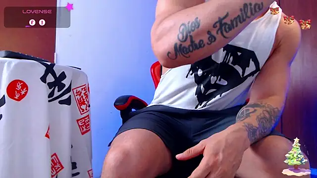 pirata fitness online show from December 3, 2025, 3:33 pm