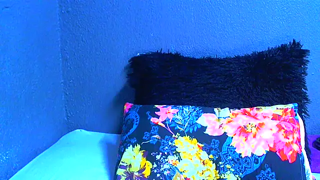 Snapshot of SMALLBOOBSXX chatting on July 4, 2026, 5:14 am SMALLBOOBSXX online show from July 4, 2026, 5:14 am