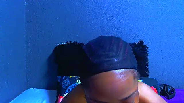 Snapshot of SMALLBOOBSXX chatting on July 6, 2026, 5:36 am SMALLBOOBSXX online show from July 6, 2026, 5:36 am
