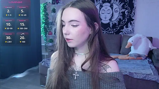 naugghtynikki online show from September 11, 2025, 4:23 am