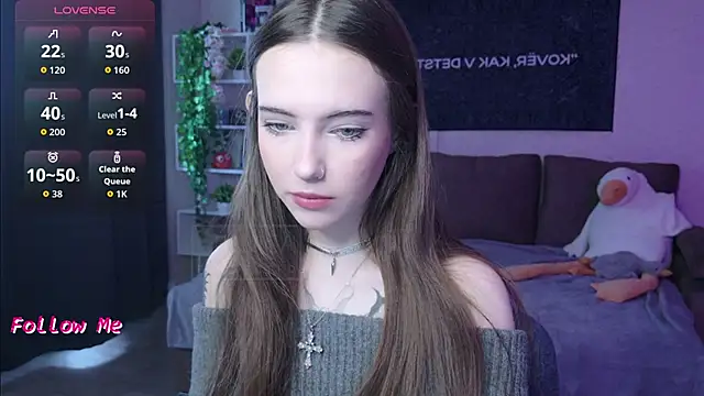 naugghtynikki online show from September 30, 2025, 4:18 am