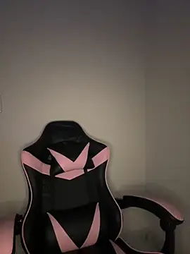 Manu 2002  online show from October 31, 2025, 9:43 pm