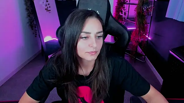 Snapshot of ValeriiMills chatting on October 28, 2025, 2:16 pm ValeriiMills online show from October 28, 2025, 2:16 pm