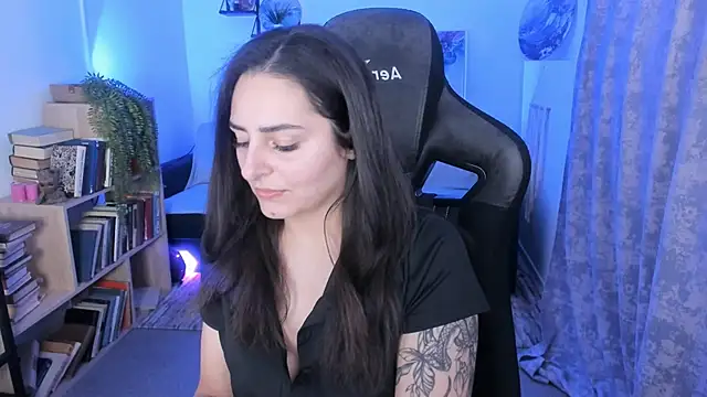 Snapshot of ValeriiMills chatting on November 28, 2025, 3:56 pm ValeriiMills online show from November 28, 2025, 3:56 pm