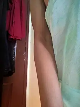 Snapshot of Desi_Bhabi_01 chatting on February 9, 2026, 5:05 am Desi Bhabi 01 online show from February 9, 2026, 5:05 am