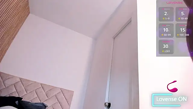 ibraiimm online show from November 18, 2025, 6:55 pm