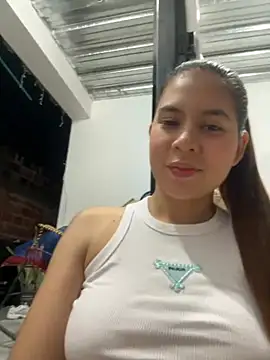 Snapshot of valeriadoll_ chatting on November 20, 2025, 12:11 am valeriadoll online show from November 20, 2025, 12:11 am