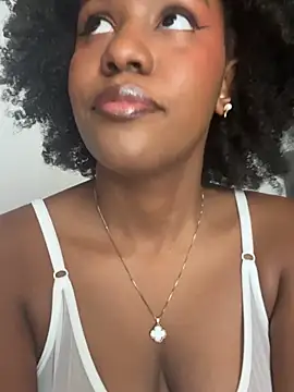 Snapshot of RachelStonne chatting on July 28, 2026, 3:19 pm RachelStonne online show from July 28, 2026, 3:19 pm