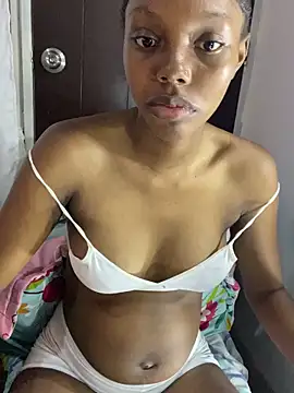 Snapshot of Meegannhill chatting on November 12, 2025, 12:53 pm Meegannhill online show from November 12, 2025, 12:53 pm