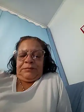 Snapshot of katrina_perez chatting on April 2, 2026, 2:13 pm katrina perez online show from April 2, 2026, 2:13 pm