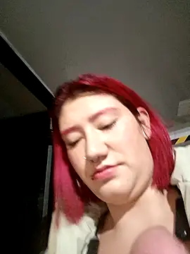 Cerecitaa02  online show from February 13, 2026, 11:54 am