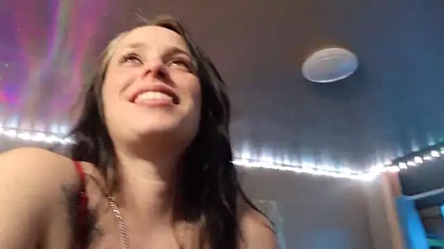 Snapshot of mavismable chatting on November 14, 2025, 4:27 am mavismable online show from November 14, 2025, 4:27 am