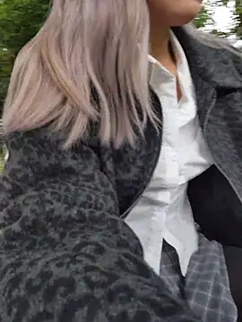 Pretty roxxyy online show from January 8, 2026, 12:55 pm