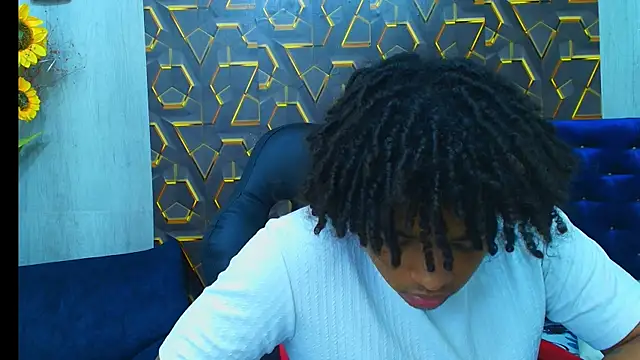 Snapshot of black_king_241 chatting on April 17, 2026, 2:58 am black king 241 online show from April 17, 2026, 2:58 am