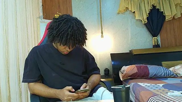 Snapshot of black_king_241 chatting on April 2, 2026, 3:24 am black king 241 online show from April 2, 2026, 3:24 am