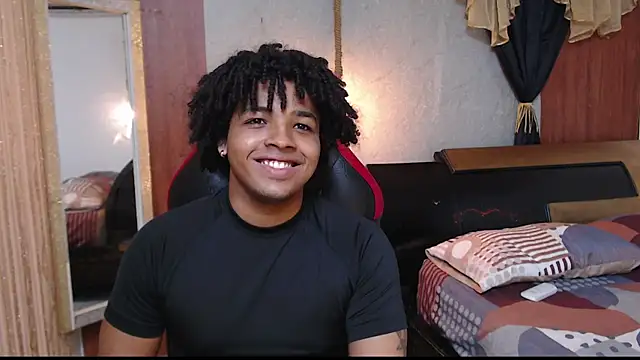 Snapshot of black_king_241 chatting on April 15, 2026, 3:01 am black king 241 online show from April 15, 2026, 3:01 am