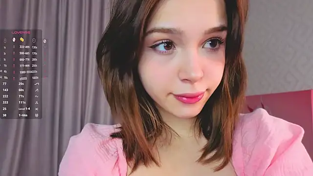 Snapshot of FancyHenley chatting on October 17, 2025, 1:09 am FancyHenley online show from October 17, 2025, 1:09 am