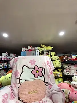 w3tkittty online show from March 6, 2026, 9:10 pm