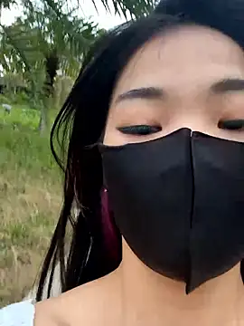 Snapshot of AiBanana chatting on October 20, 2025, 10:16 am AiBanana online show from October 20, 2025, 10:16 am