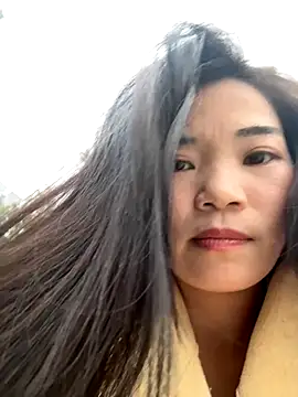 Snapshot of AiBanana chatting on December 5, 2025, 9:19 am AiBanana online show from December 5, 2025, 9:19 am