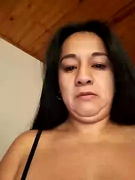 Snapshot of MELODY__06 chatting on May 11, 2026, 11:44 am MELODY 06 online show from May 11, 2026, 11:44 am