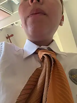 MELODY  06 online show from February 4, 2026, 1:06 pm