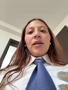 Snapshot of MELODY__06 chatting on February 9, 2026, 12:14 pm MELODY 06 online show from February 9, 2026, 12:14 pm