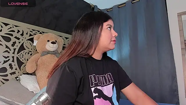 Amyblack   online show from November 10, 2025, 12:37 am