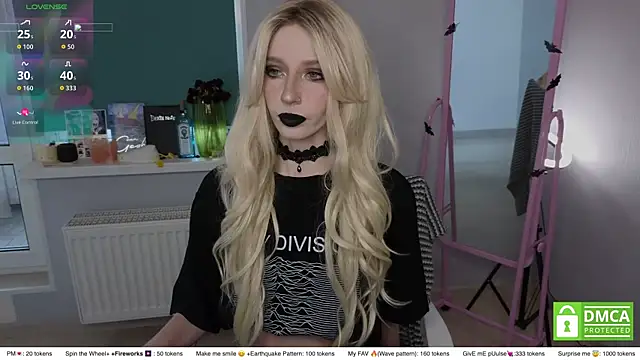 sweetuniporn online show from April 26, 2026, 8:00 am