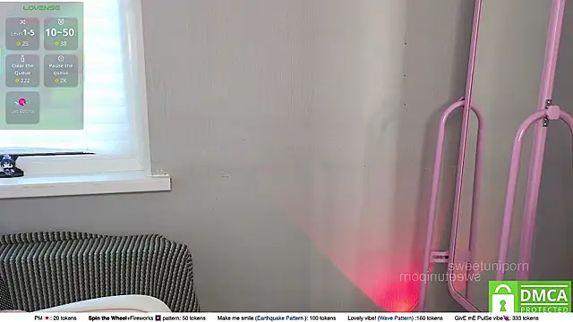 sweetuniporn online show from October 10, 2025, 7:53 am