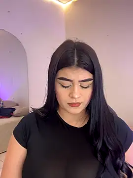 Snapshot of Kariina__69 chatting on November 12, 2025, 3:21 am Kariina 69 online show from November 12, 2025, 3:21 am