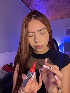 Snapshot of Cristina_pinkk chatting on March 10, 2026, 2:15 am Cristina pinkk online show from March 10, 2026, 2:15 am