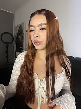 Snapshot of Cristina_pinkk chatting on February 20, 2026, 1:46 am Cristina pinkk online show from February 20, 2026, 1:46 am