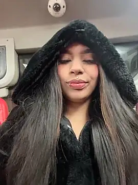 Snapshot of Cristina_pinkk chatting on February 7, 2026, 1:13 am Cristina pinkk online show from February 7, 2026, 1:13 am