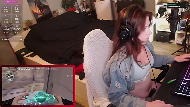 Snapshot of Horny_Makima chatting on November 6, 2025, 11:14 am Horny Makima online show from November 6, 2025, 11:14 am