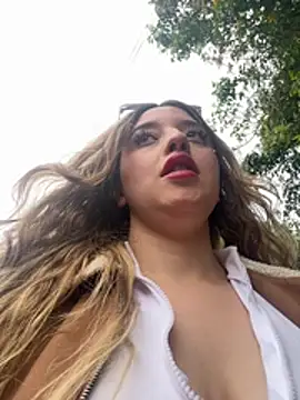 Baby  Otaku online show from February 5, 2026, 8:37 pm