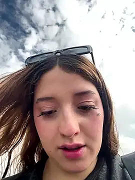 Snapshot of Baby__Otaku chatting on November 16, 2025, 7:40 pm Baby Otaku online show from November 16, 2025, 7:40 pm