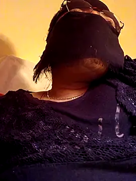 Snapshot of charam-38 chatting on November 14, 2025, 8:56 pm charam-38 online show from November 14, 2025, 8:56 pm