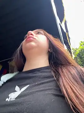 Mia  Gray online show from June 22, 2026, 6:05 pm