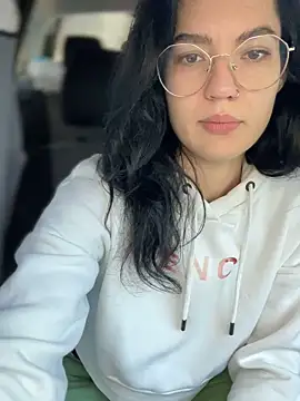 Snapshot of MeekyRich chatting on October 10, 2025, 4:13 am MeekyRich online show from October 10, 2025, 4:13 am