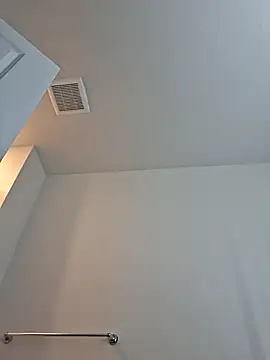 Snapshot of kinkikatie69 chatting on October 16, 2025, 11:35 pm kinkikatie69 online show from October 16, 2025, 11:35 pm