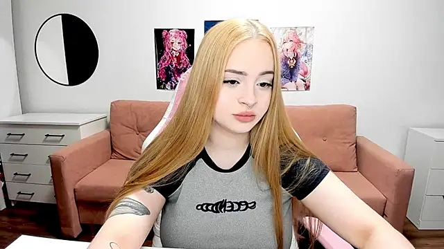 mistress lain online show from February 27, 2026, 11:15 pm