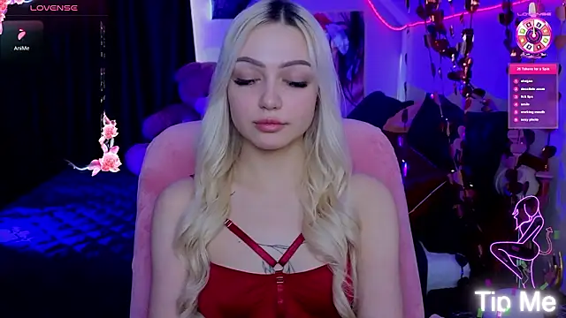 Snapshot of LinaLirian chatting on March 11, 2026, 2:22 pm LinaLirian online show from March 11, 2026, 2:22 pm