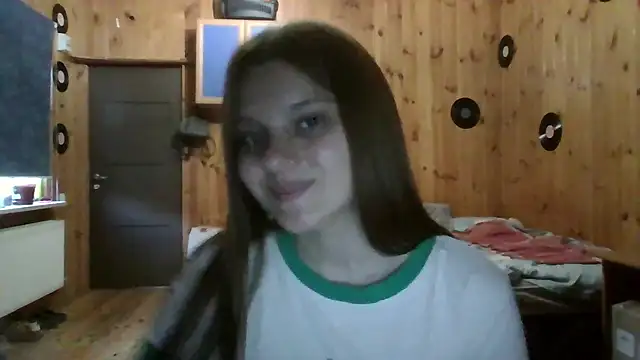 Snapshot of Little_shygirl chatting on September 9, 2025, 4:05 pm Little shygirl online show from September 9, 2025, 4:05 pm