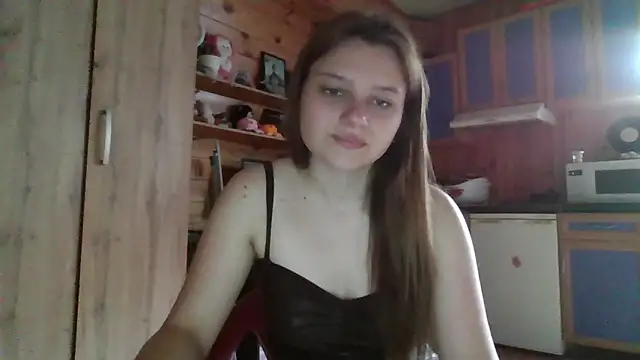 Snapshot of Little_shygirl chatting on September 27, 2025, 4:07 am Little shygirl online show from September 27, 2025, 4:07 am