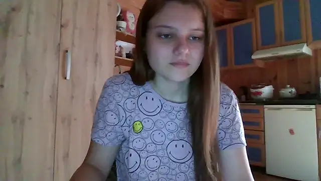 Snapshot of Little_shygirl chatting on September 15, 2025, 4:02 am Little shygirl online show from September 15, 2025, 4:02 am