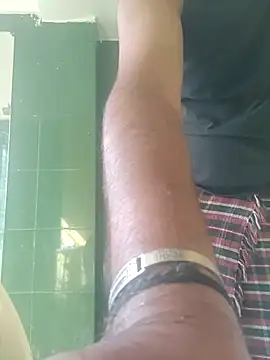 Snapshot of Brown69_guy chatting on March 8, 2026, 4:38 am Brown69 guy online show from March 8, 2026, 4:38 am