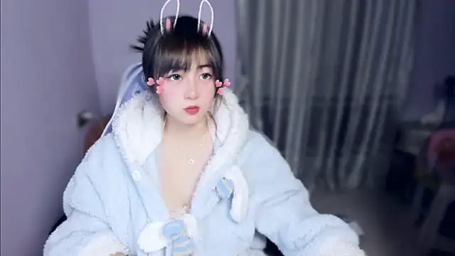 yuki3366 online show from December 2, 2025, 11:23 am