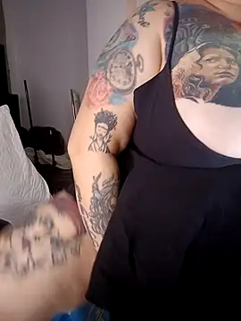 Snapshot of kai_cenat chatting on November 7, 2025, 10:09 am kai cenat online show from November 7, 2025, 10:09 am